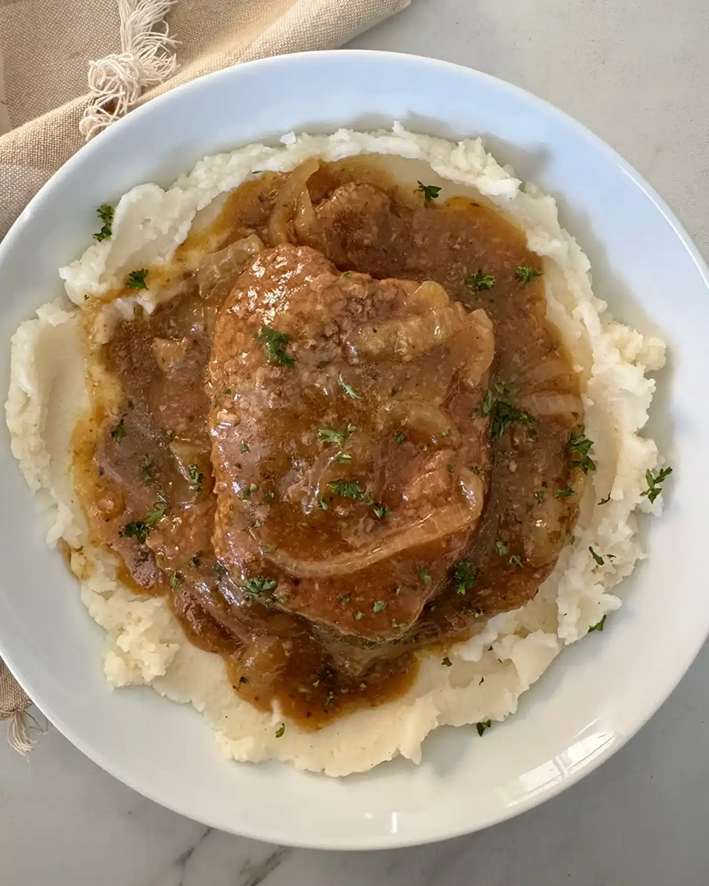 slow cooker cube steak and gravy 5