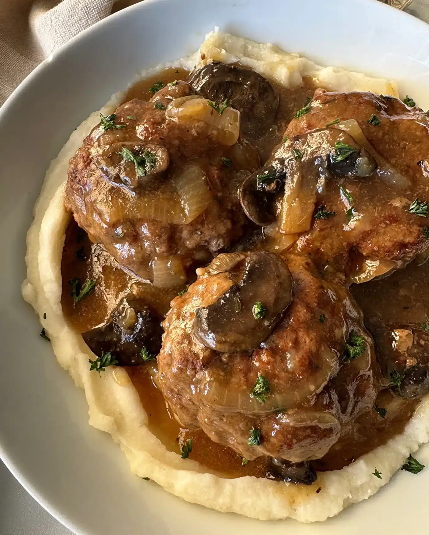 slow cooker salisbury steak video 7